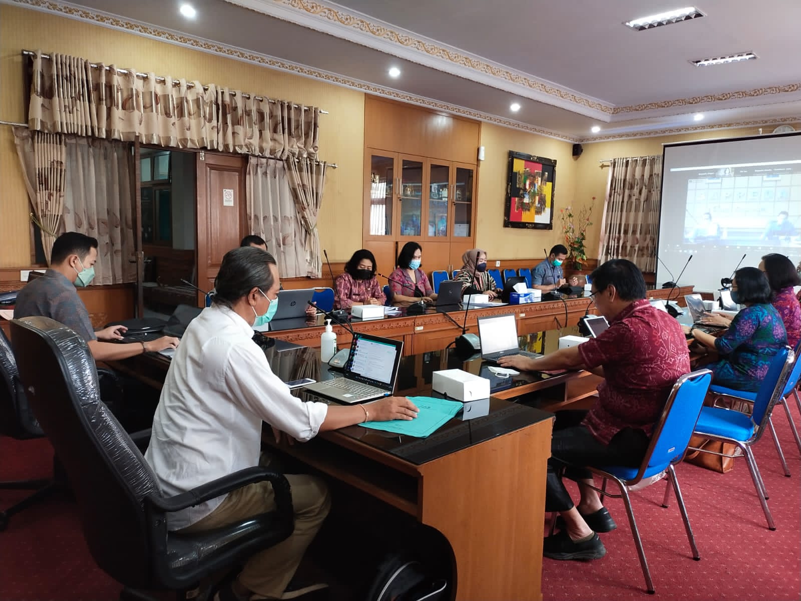 Evaluasi Feasibility Study Kerjasama Pemerintah dengan Badan Usaha (KPBU) Alat Penerangan Jalan Kota Denpasar
